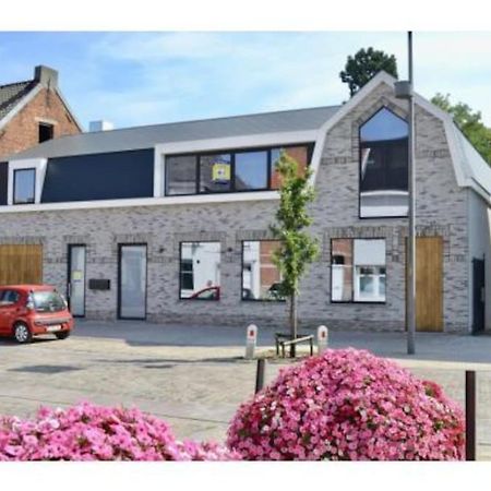Leuk Overnachten In Hartje Laarne, Dicht Bij Gent! エクステリア 写真